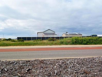 27 Middleton Boulevard, Jurien Bay WA 6516