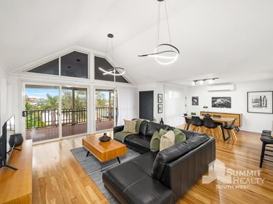 35 Fitzgerald Way, Australind WA 6233