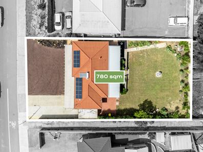 13 Peelwood Parade, Halls Head WA 6210