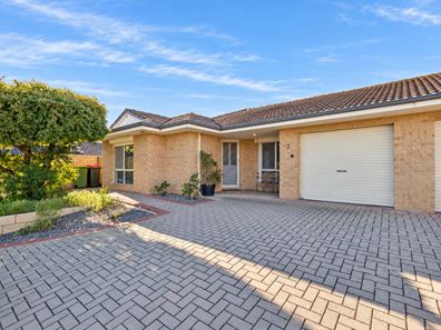 3/8 Carrello Cct, Coogee WA 6166