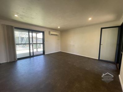 1/2 Phalarope Way, South Hedland WA 6722