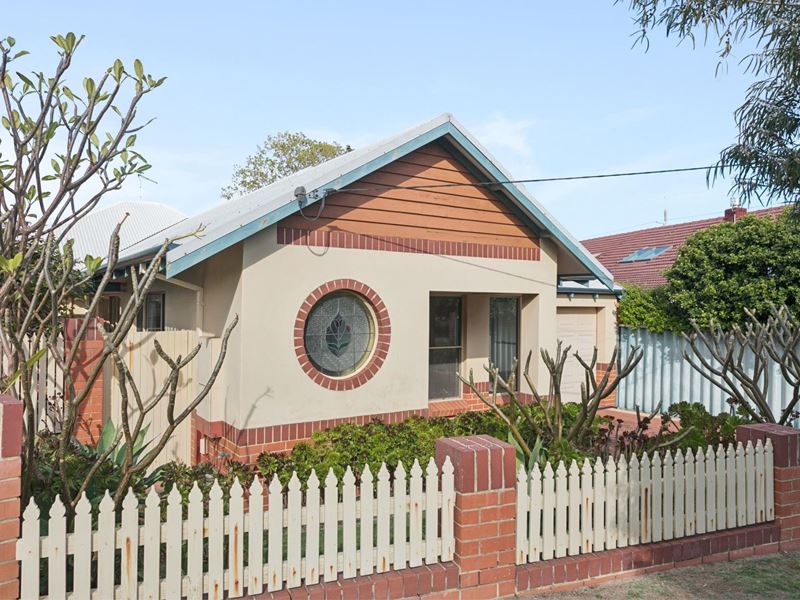 6 Wynyard Street, Yokine WA 6060