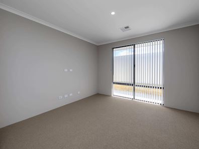 8 Kaiser Avenue, Alkimos WA 6038