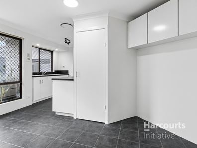 14 Mersey Place, Beechboro WA 6063