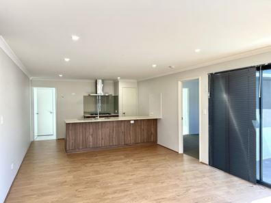 9 Chakra Loop, Southern River WA 6110