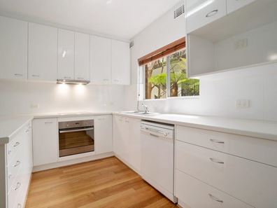 2/23 Osborne Road, East Fremantle WA 6158
