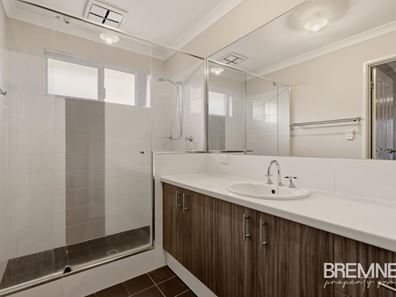 14 Bluebird Street, Wellard WA 6170