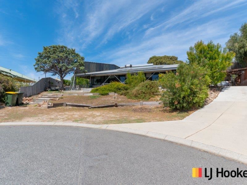 6 Sappho Place, Two Rocks WA 6037