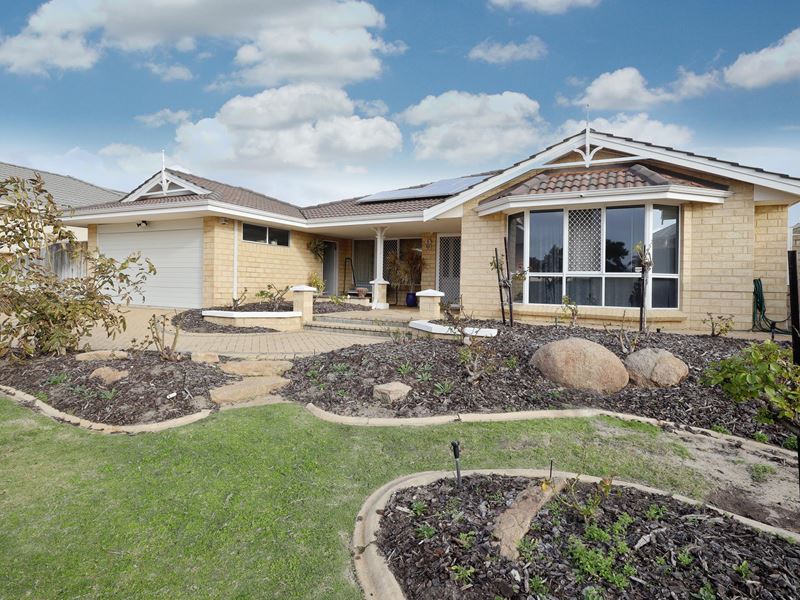 5 Baffin Lane, Iluka WA 6028