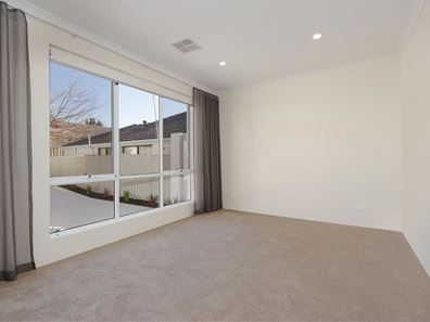 125A Flinders Street, Yokine WA 6060