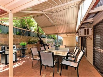 4 Forrest Grove, Preston Beach WA 6215