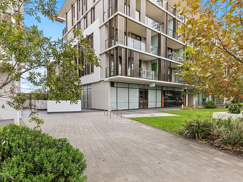 51/1 Freshwater Parade, Claremont