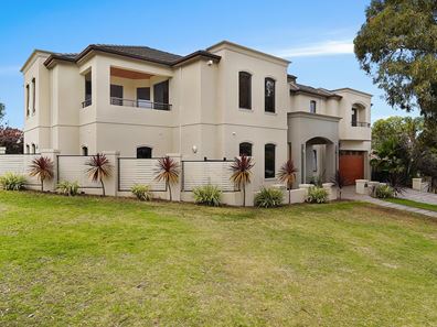 72 Moulden Avenue, Yokine WA 6060