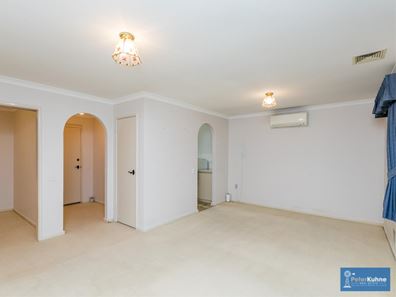 5/63 Glanton Way, Dianella WA 6059