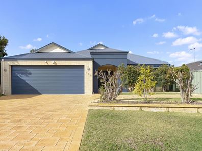 104 Seagrove Boulevard, Merriwa WA 6030