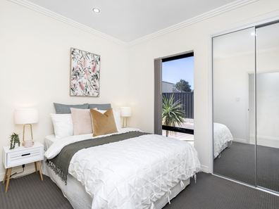 39 B Selhurst Way, Balga WA 6061