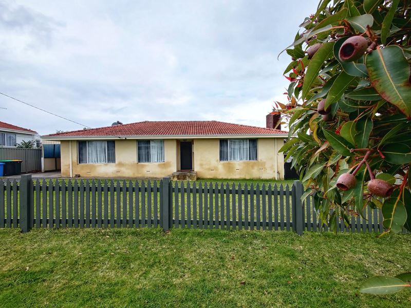 10 Townsend Street, Lockyer WA 6330