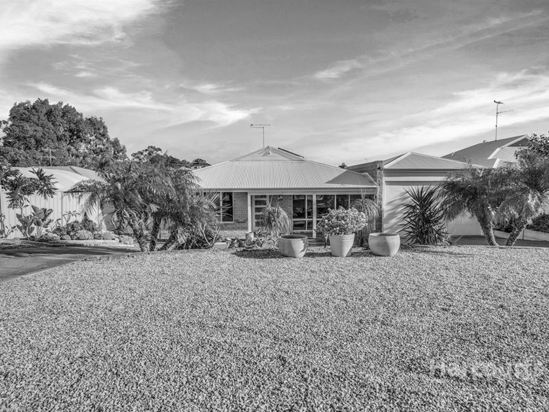 41 Carina Circle, Halls Head WA 6210