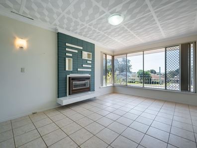 13 Emberson Road, Morley WA 6062