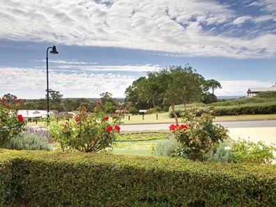 51 St James Drive, Baldivis WA 6171
