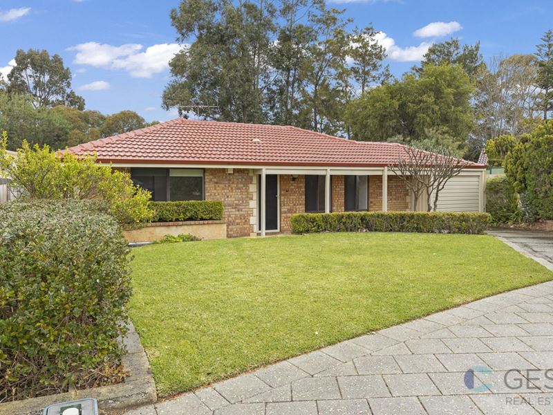 8 CHIPALA COURT, Ballajura