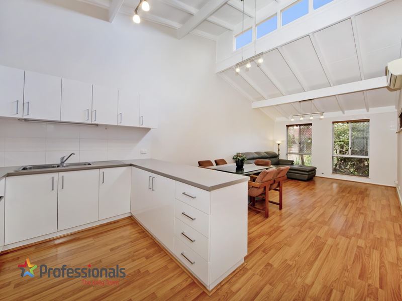 2/161 Moulden Avenue, Yokine