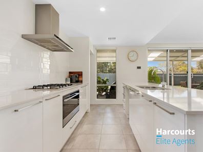 4 Mcclure Street, Safety Bay WA 6169