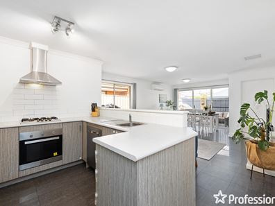 5/20 Boardman Road, Canning Vale WA 6155