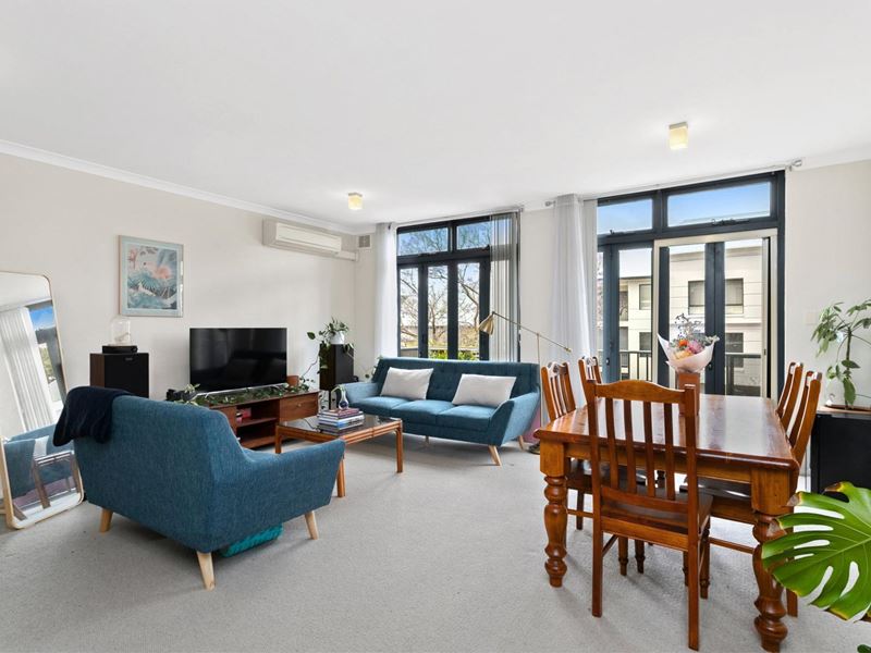 2/11 Brigid Road, Subiaco