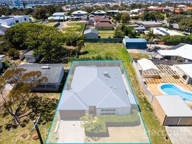 47 Peter Street, Halls Head WA 6210