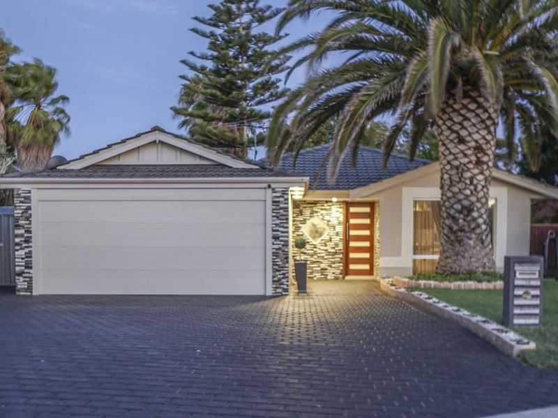 12 Midland Elbow, Mindarie