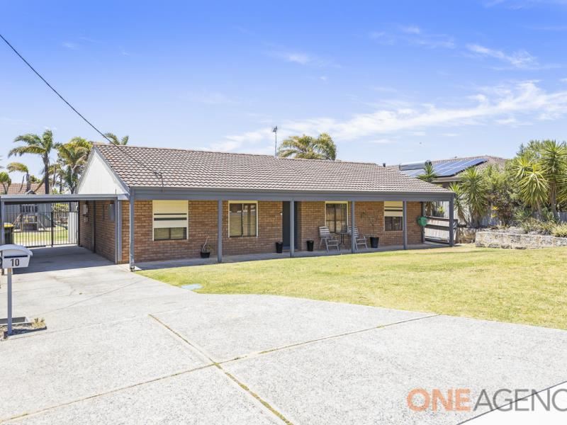 10 Lagoon Place, Beldon WA 6027