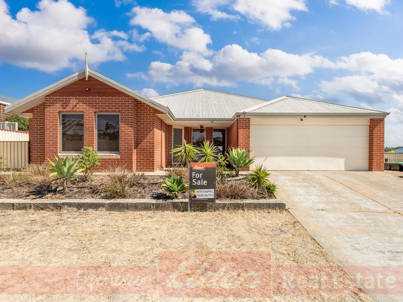 6 Robinia Rise, Collie