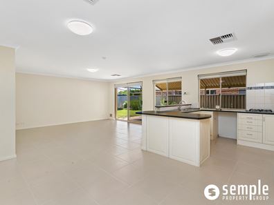 14 Rossell Place, Atwell WA 6164