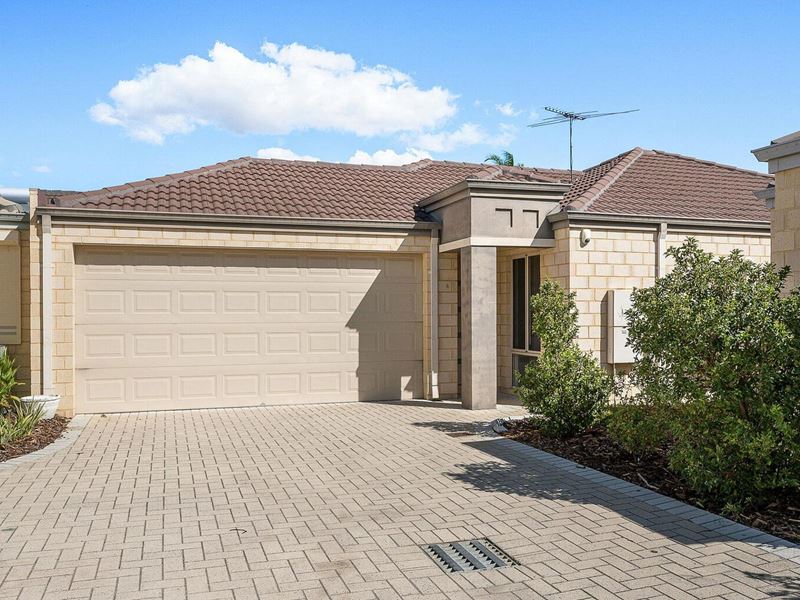 4/11 Turner Place, Kelmscott