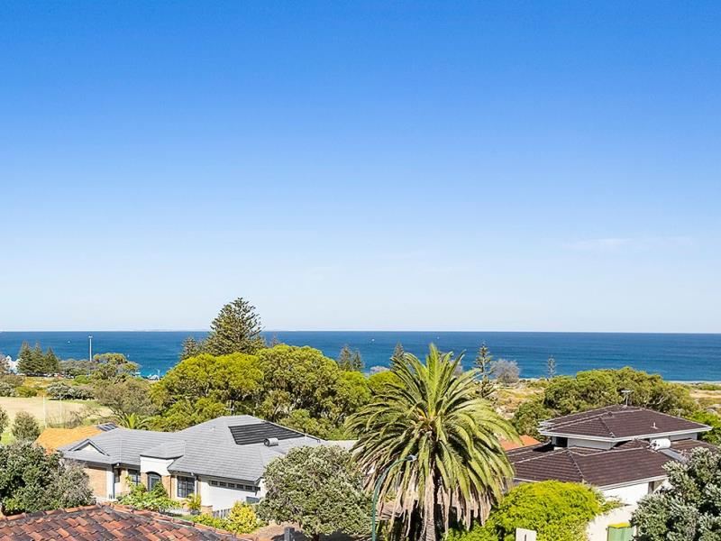 13 Lentara Crescent, City Beach
