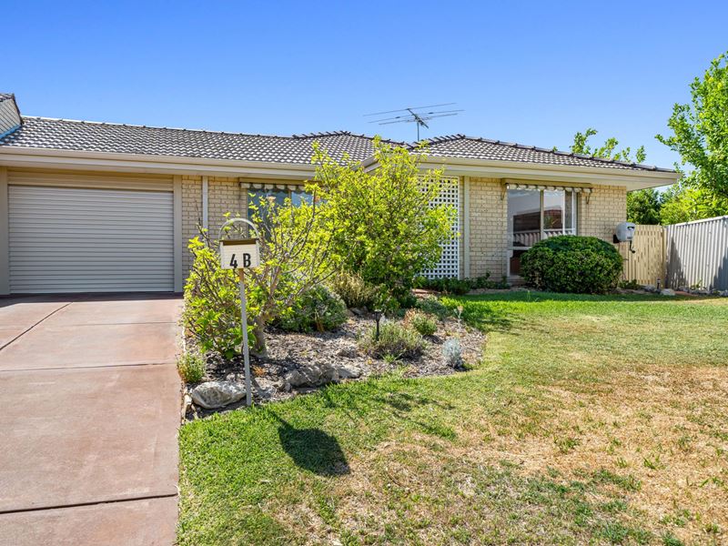 4b Celia Place, Duncraig