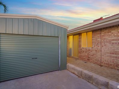 1 Floret Court, Seville Grove WA 6112