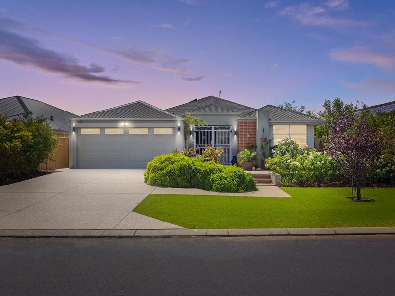 9 Barker Boulevard, Glen Iris