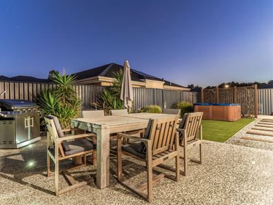 32 Magenta Crescent, Baldivis WA 6171