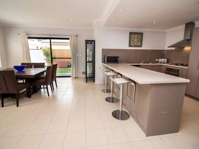 43 Oakpark Green, Clarkson WA 6030
