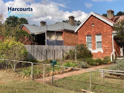 8 Phillips Street, Bridgetown WA 6255