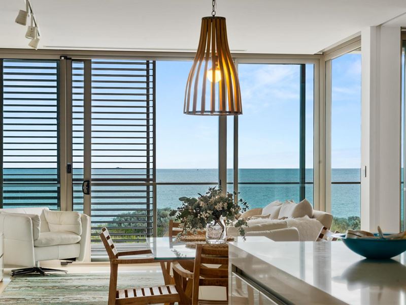7/21 Ocean Drive, North Coogee
