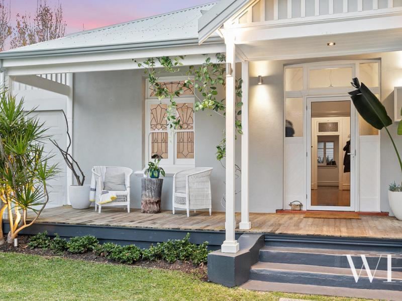 9 Irwin Street, East Fremantle