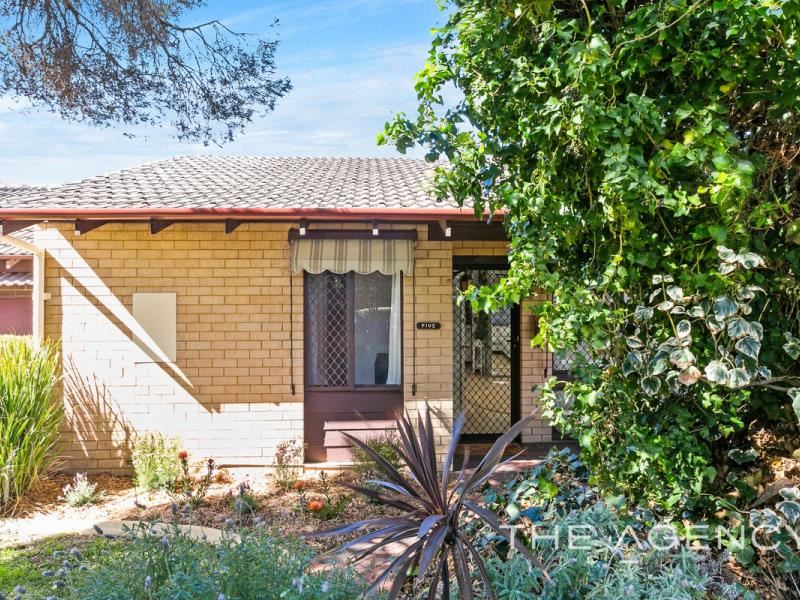 5/24 Swan Road, Attadale