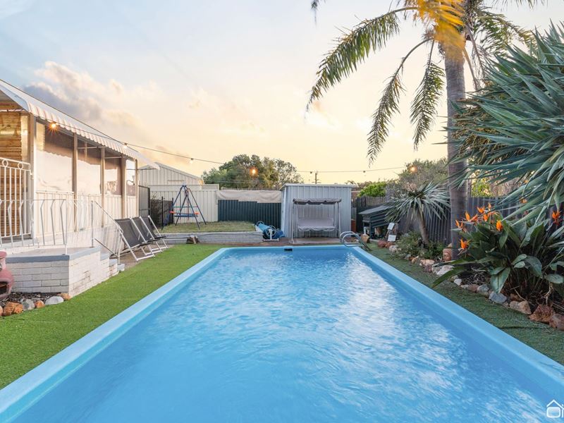6 Jason Court, Kelmscott