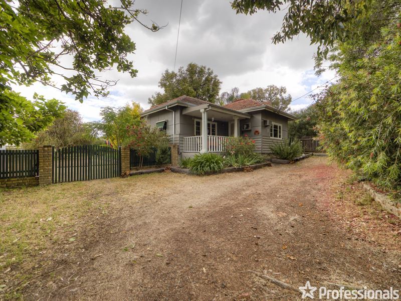 31 Crayden Road, Kalamunda