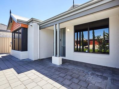 14 Friarbird Terrace, Beeliar WA 6164