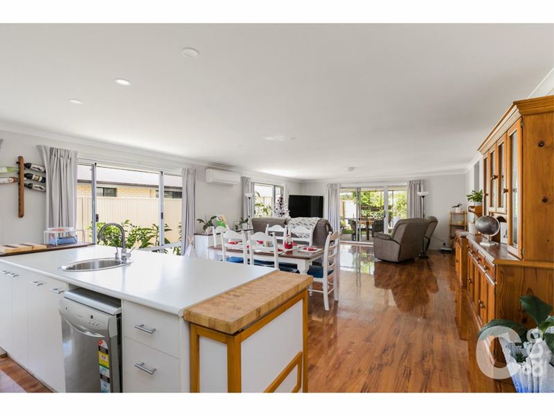 34 Sellafield Bend, Waikiki