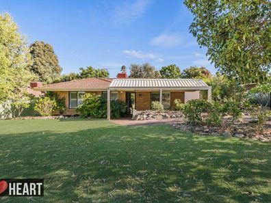 102 Parkway Road, Bibra Lake WA 6163